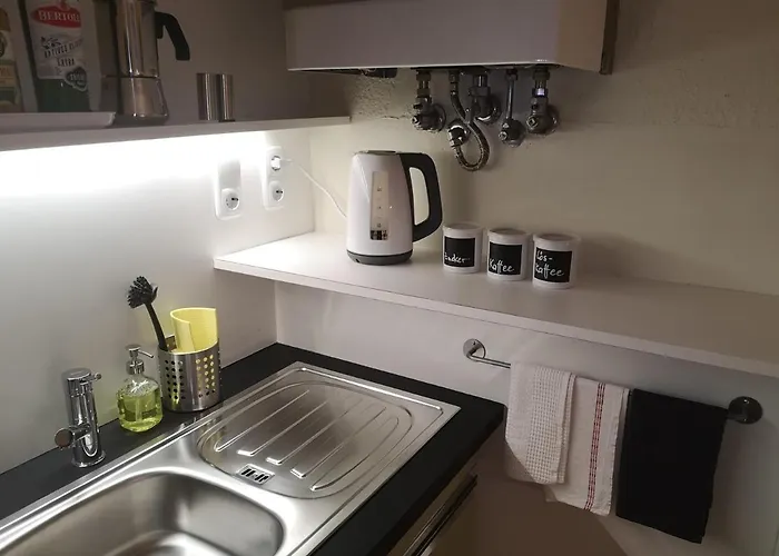 Apartman Kleine Haus - Vintage-apartment Im Innenhof